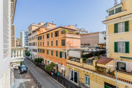 BBHOME Eleganza e comfort unico in San Giovanni district, Рим (фото 5)