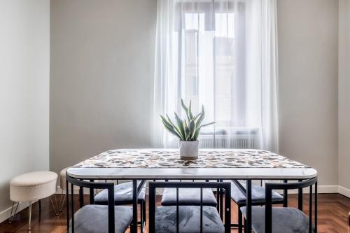 BBHOME Eleganza e comfort unico in San Giovanni district, Рим (фото 2)