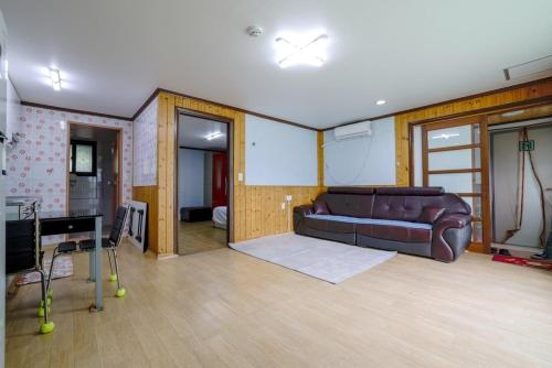 1 double bed