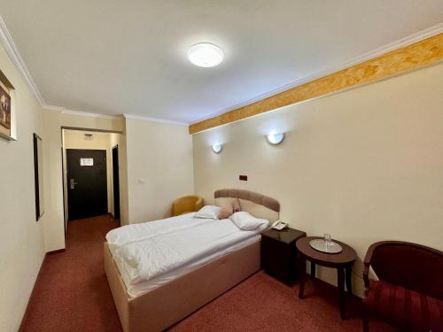 Hotel ZEN-Aeroport - image 5