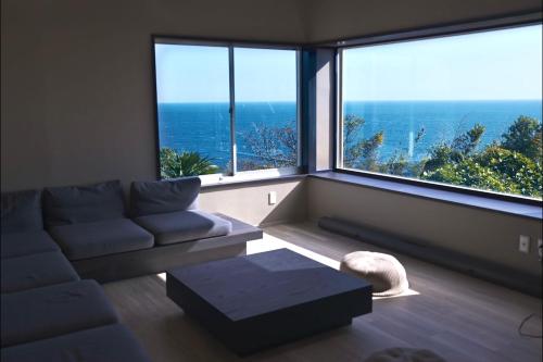 The Blue Terrace 伊豆