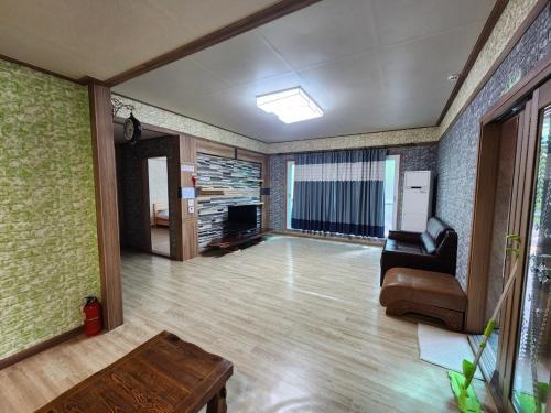 Deokdong Dalguji Pension in แพ็กอุน-มย็อน