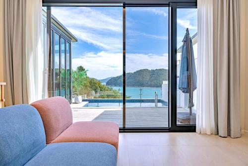 Yeosu Blau Pool Villa in Hwajeong-myeon