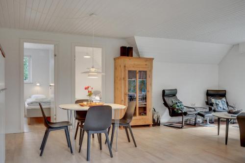 บริการและสิ่งอำนวยความสะดวก, BLÅBJERGGAARD - Hennebysvej 58 (BLABJERGGAARD - Hennebysvej 58) in เคียร์เกบี