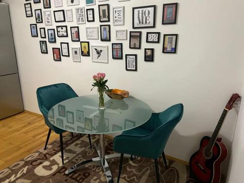 Beautiful 2-bedroom apartment in Munich center, München (Foto 6)