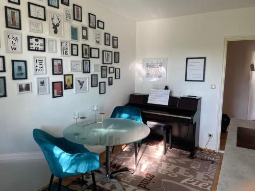 Beautiful 2-bedroom apartment in Munich center, München (Foto 7)