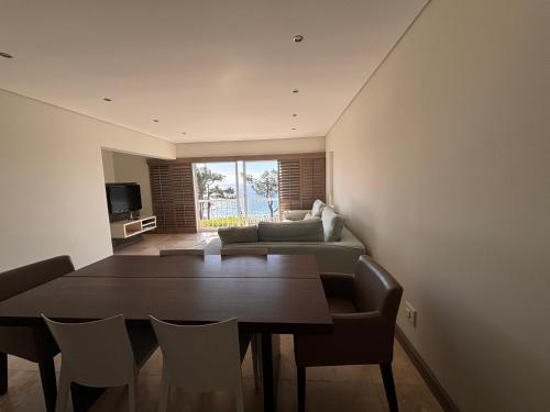 BGS Luxury Two Bedroom Accommodation -Camps Bay-Cape Town