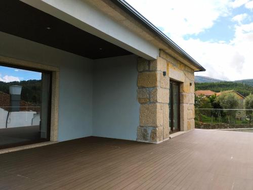 ทัศนียภาพภายนอกโรงแรม, R3 Service Casa do Pomar in คารามูโล