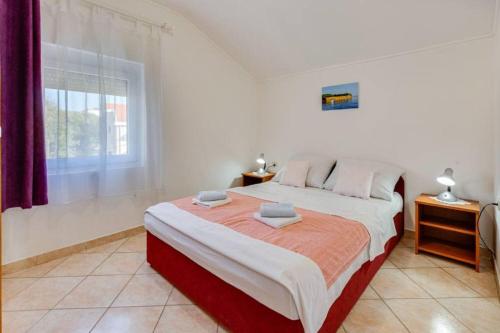 One-Bedroom apartment Standard image 2