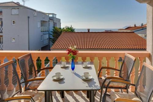 One-Bedroom Apartment with Sea View room in Apartments Tanja