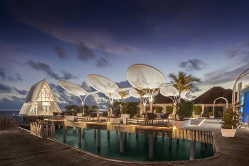 مطعم, Furaveri Maldives - FREE seaplane transfer for two pax 5 night+ 10th April 2026 to 23rd Dec 2026 in را اتول