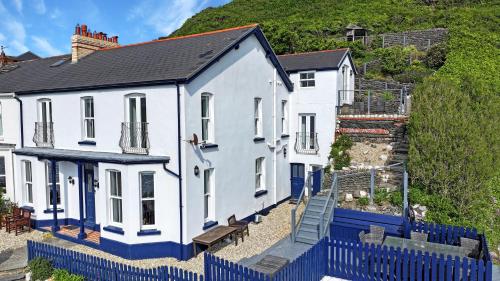 Seacroft 5 bedrooms all ensuite sleeps 10 gîte à louer Morte Point