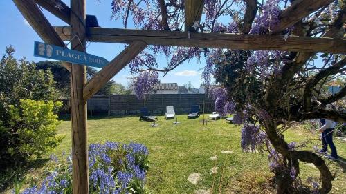 Maison de Vacances LUCYANN gîte à louer Avrillé