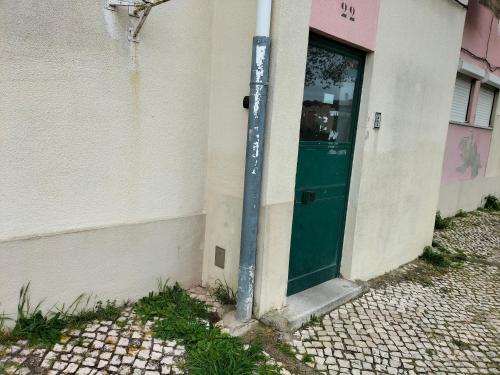 Lisbon near Airport, Lisbon (photo 7)