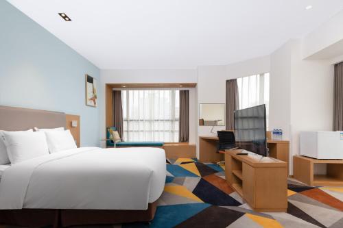 room detail thumbnail 1
