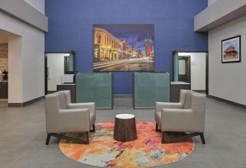 ล็อบบี้, La Quinta Inn & Suites by Wyndham Tyler South in ไทเลอร์ (TX)