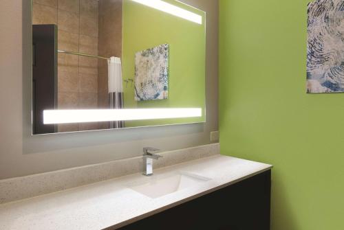 La Quinta by Wyndham Tyler South La Quinta by Wyndham Tyler South