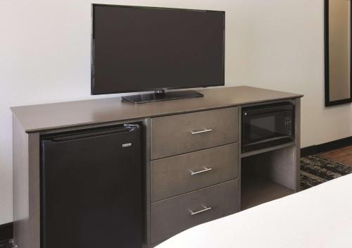 La Quinta by Wyndham Tyler South La Quinta by Wyndham Tyler South