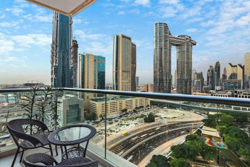 FIRST CLASS 1BR Modern Downtown Oasis, Dubaj