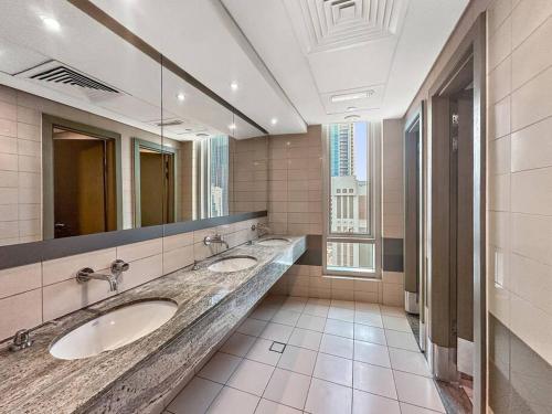 FIRST CLASS 1BR Modern Downtown Oasis, Dubaï (photo 9)
