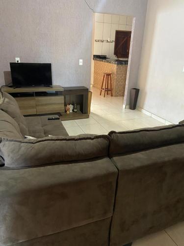 Three-Bedroom House image 2