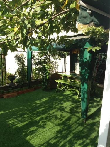 Kert, "aloe garden" in Kavala
