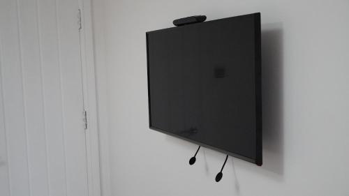 Cowper Townhouse - image 2