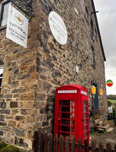 Henblas Hotel 10.0km von Kuhlen entfernt