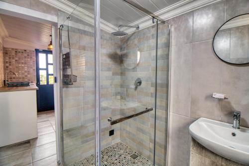 Blessed at Bay Ivy Guest Suite in Mossel Bay