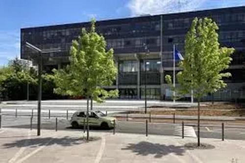 Appartement accueillant près de Paris, 45 m², terrasse (Appartement accueillant pres de Paris, 45 m², terrasse) in Трембле-ен-Франс