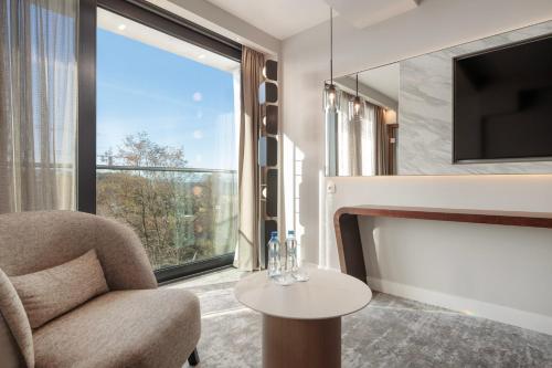 Deluxe Double Room with side Sea view