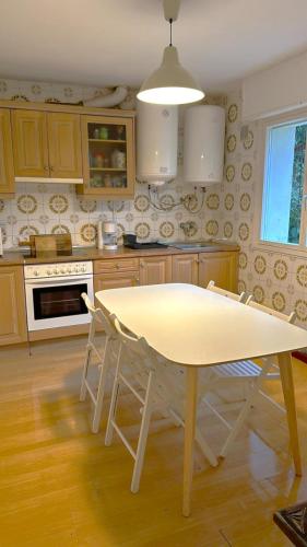 Casa en el Verde Valle in Sama De Grado