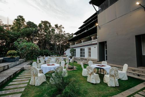 Avoki Resorts Avoki Resorts