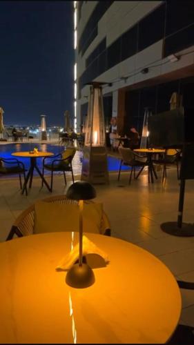 บริการและสิ่งอำนวยความสะดวก, Khabti Grand Hotel near สนามบินภายในประเทศบีชา