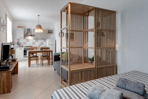 Superior One-Bedroom Apartment with Balcony