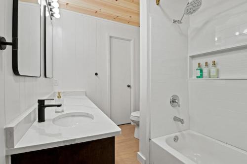 Stunning Views, Cozy Vibes, Game Night