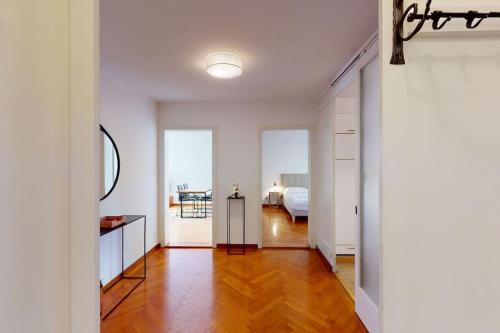 Sunny and quiet 1BR flat city center - Parkview 5, Curych (fotografie 3)