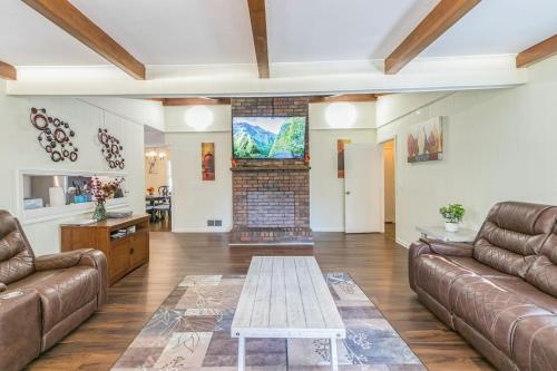 472 Massive 5 bedroom in Marietta, USA