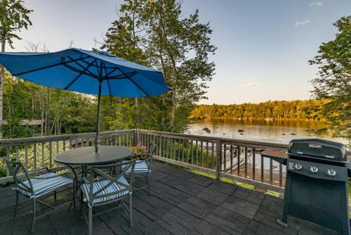 周邊環境, Highland Lake Waterfront Cabin in 安特里姆 (NH)