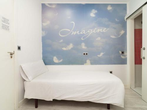 Hostal Foster - image 14