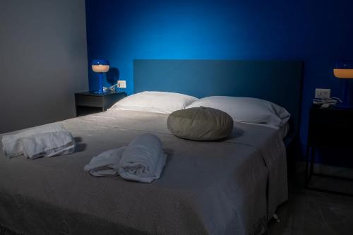 Vesuvio Home Capodichino Blu, Naples