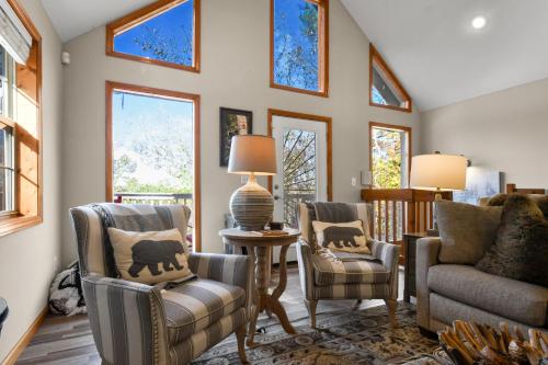 Abbys Hillside Happiness cabin in Sevierville, USA