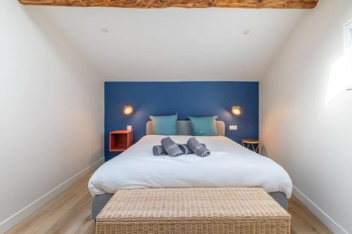 BRP Cannes Center, Sixteen-Bedroom Luxury House