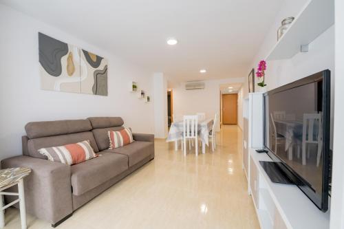 Two-Bedroom Apartment image 7