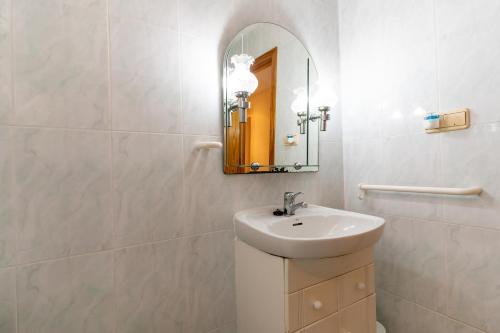 Apartment image 7