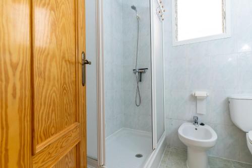 Apartment image 5