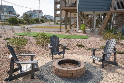 Bluewater Villa by Sea Scape Properties Bluewater Villa by Sea Scape Properties