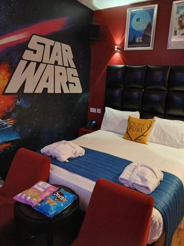 The Royal Hotel Cardiff - image 14
