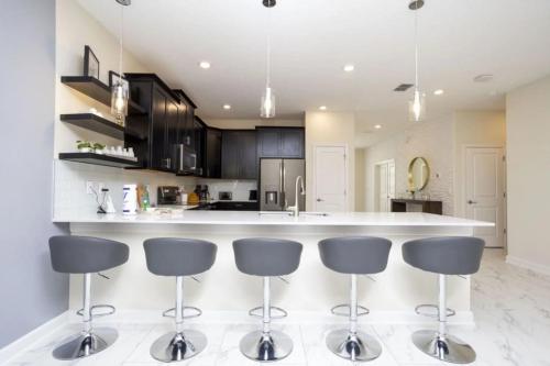 Dream Disney Getaway Private Pool Hot Tub Games Room. Book Now CG 3432 in Kissimmee, USA