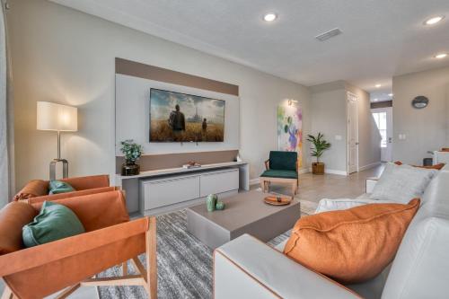 Dream Disney Getaway Private Pool Themed Bedrooms. Book Now FVR 58 in Orlando, USA